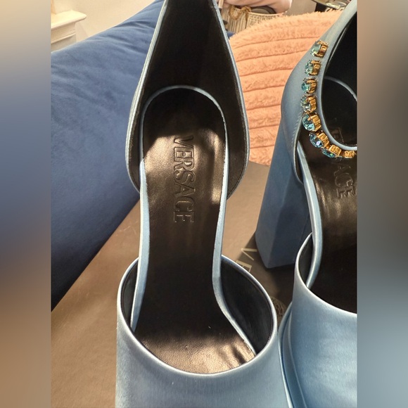 VERSACE Medusa Aevitas Satin D'Orsay Platform Sandals US8 UK5.5 EU38.5 Blue - Picture 3 of 15